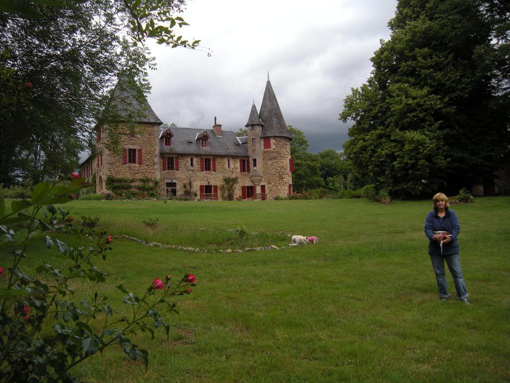 Chateau De Bellefond Lagraulière Exteriör bild